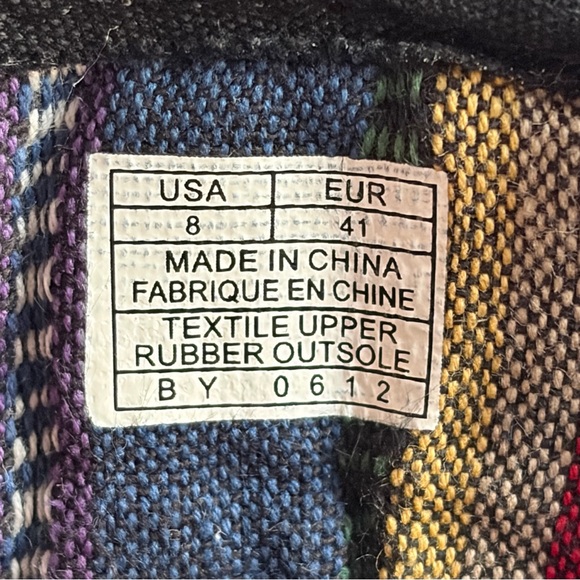 Sanuk Men's Black Lace-Up Boots - Picture 6 of 7